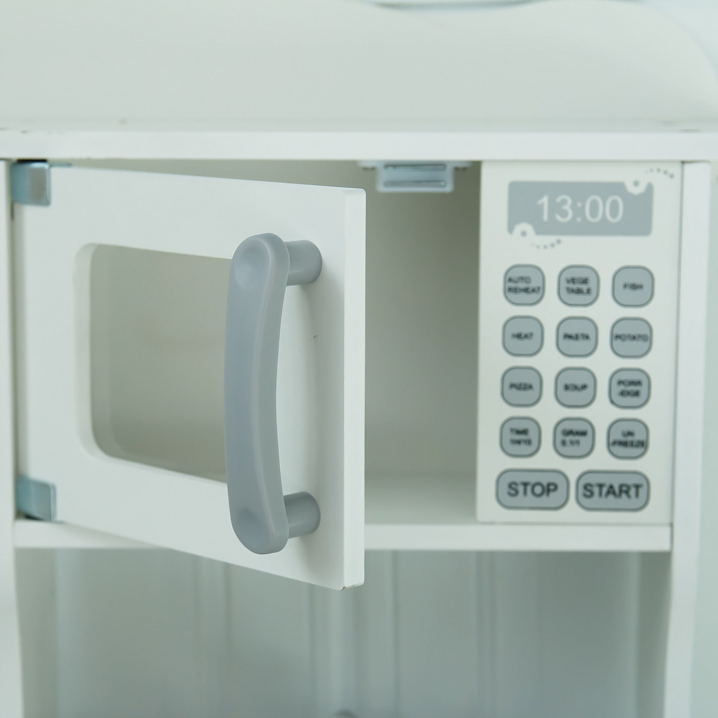 Cucina per bambini in legno con microonde