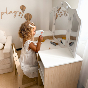 Tavolino da toeletta per bambini in legno con sedia, accessori e illuminazione a LED