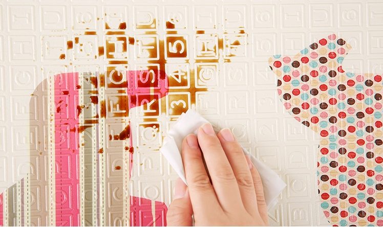 Tappeto bifacciale in schiuma XXL - pieghevole 1 CM (foresta con orsetto e cavalli)