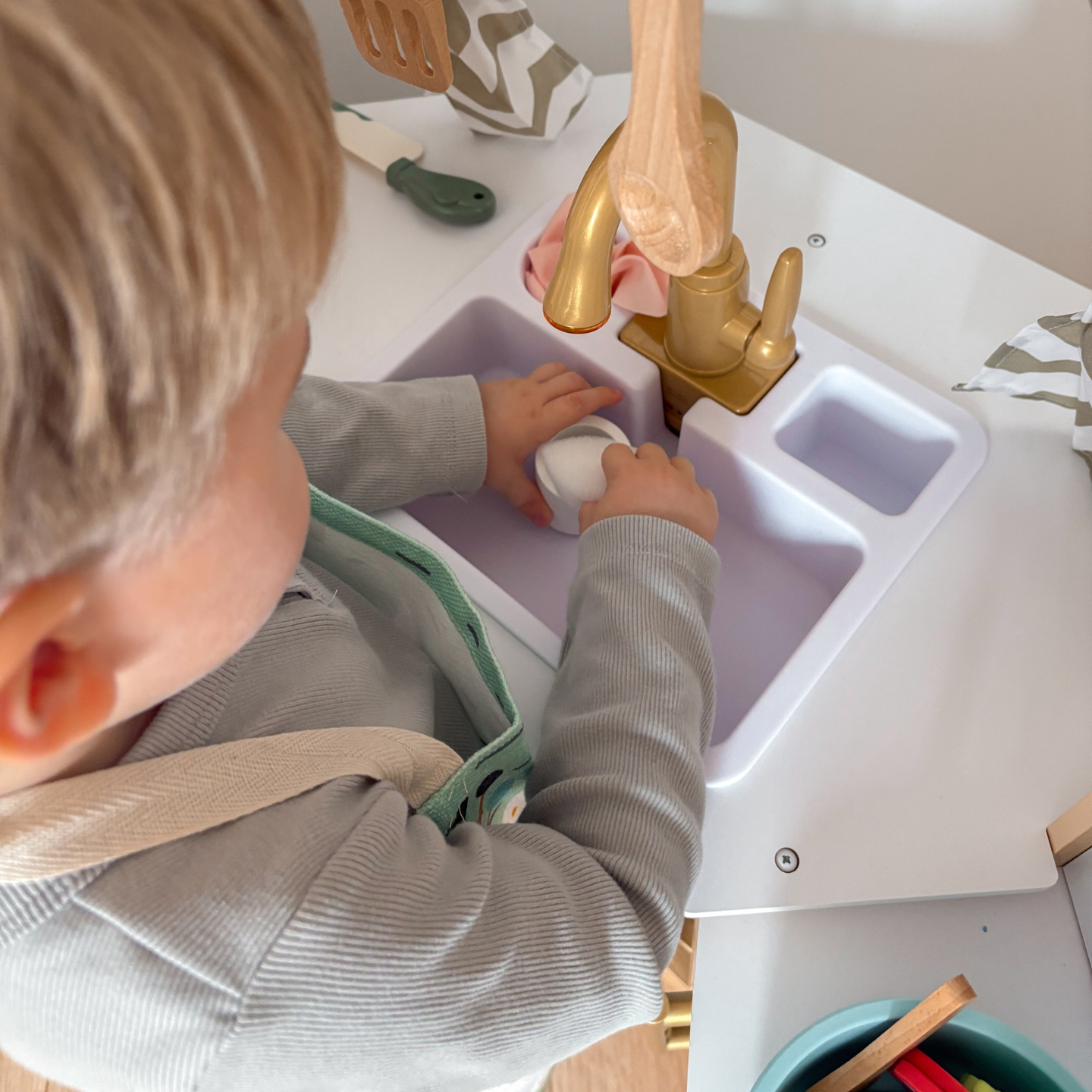 XXXXL grande cucina interattiva in legno con illuminazione a LED, lavatrice, macchina del caffè a microonde e set di frutta e verdura - 50 elementi