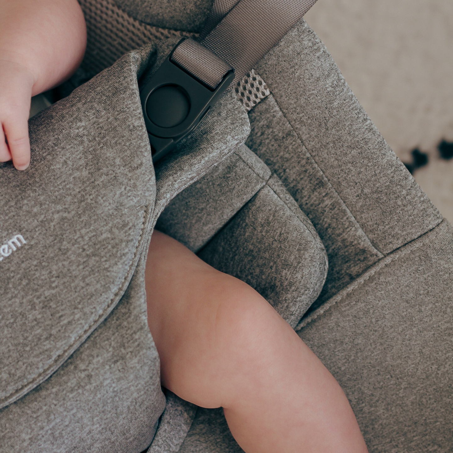 Sedia a dondolo 2 in 1 Moby- Sistema LILY - grigio