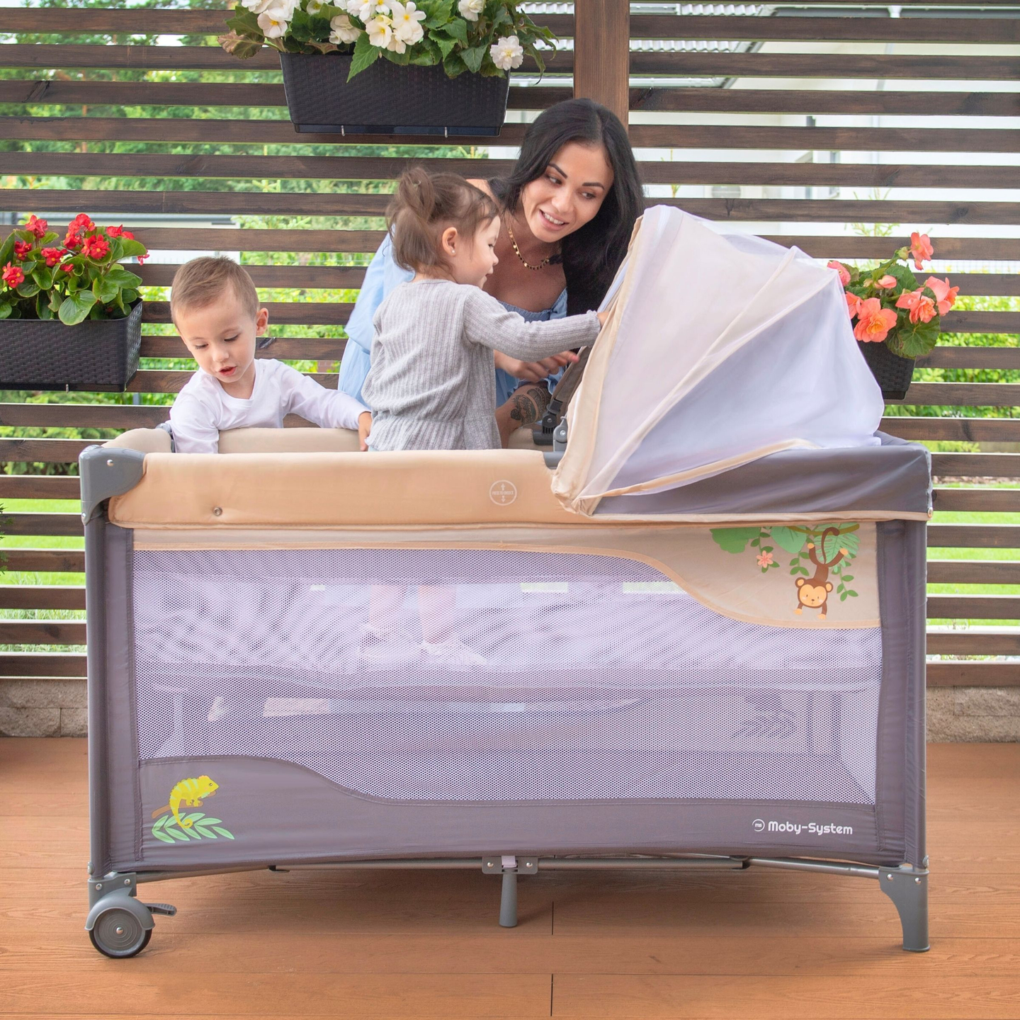 Lettino da viaggio 0 - 36 m con fasciatoio + box Moby-System HUXLEY