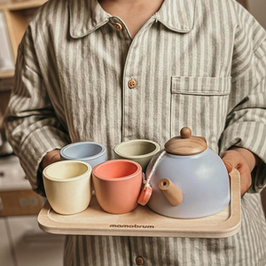 Servizio da tè in legno con vassoio - 7 articoli