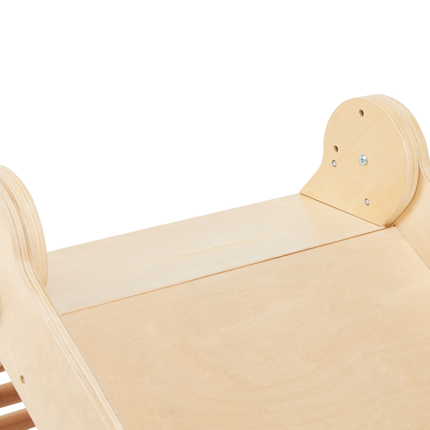 Scivolo in legno con scala per bambini