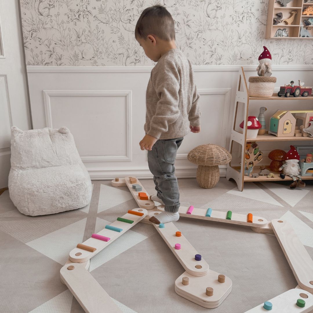 Pista di equilibrio in legno - percorso sensoriale - 14 elementi