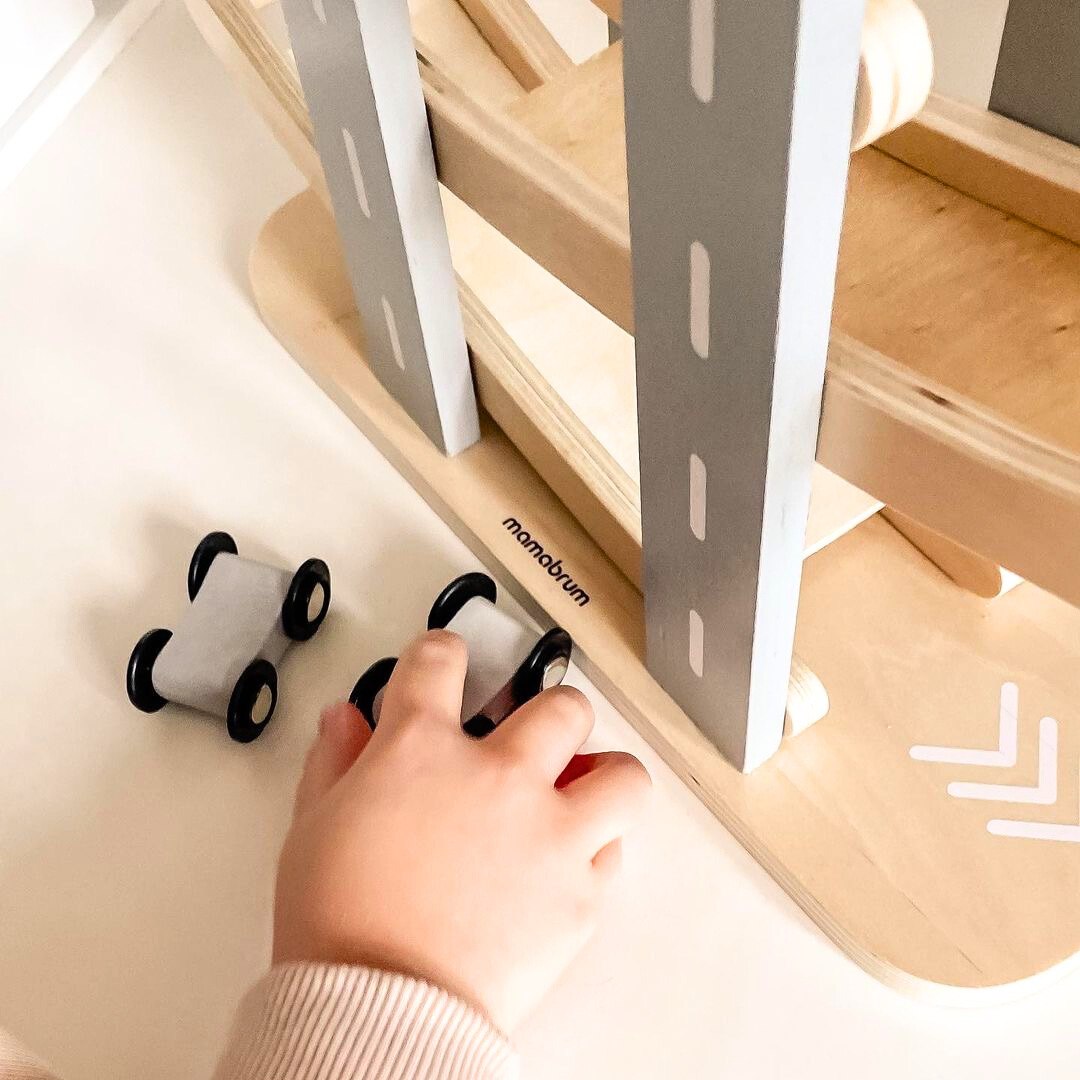 Pista di legno - scivolo per auto - 6 piani