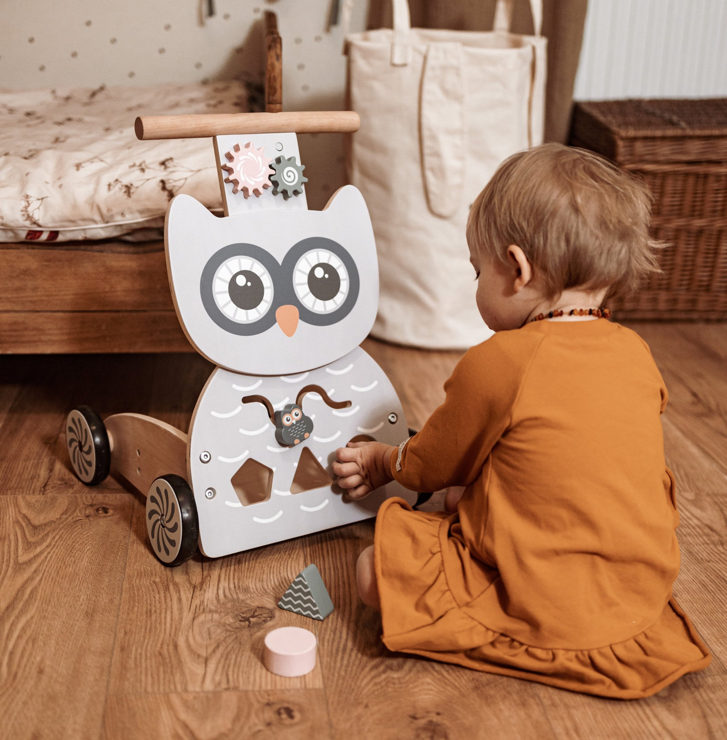 Passeggino multifunzionale in legno - spingi - passeggino con blocchi - Gufo