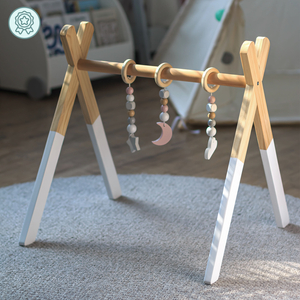 Baby Gym, stand educativo in legno - colore bianco