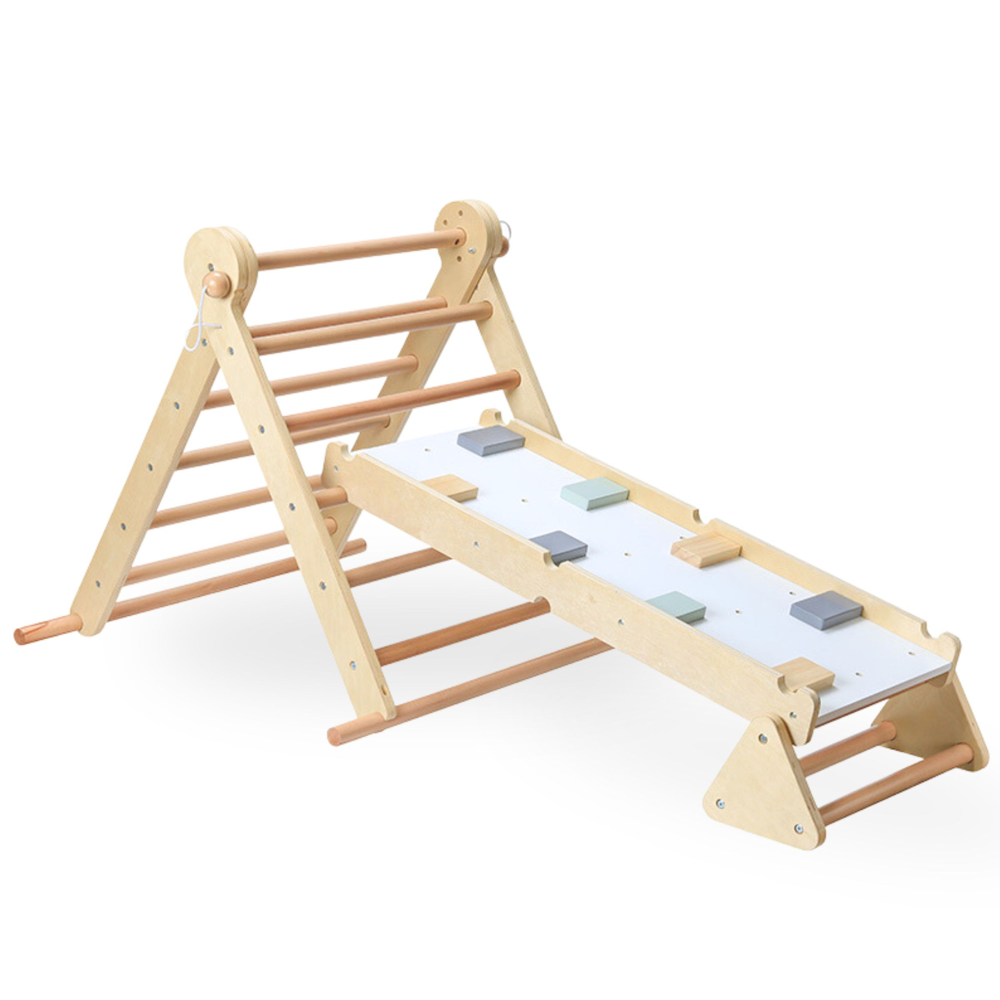 Parco giochi per bambini in legno fatto in casa - scala + parete di arrampicata + trave di equilibrio - triangolo di Pikler