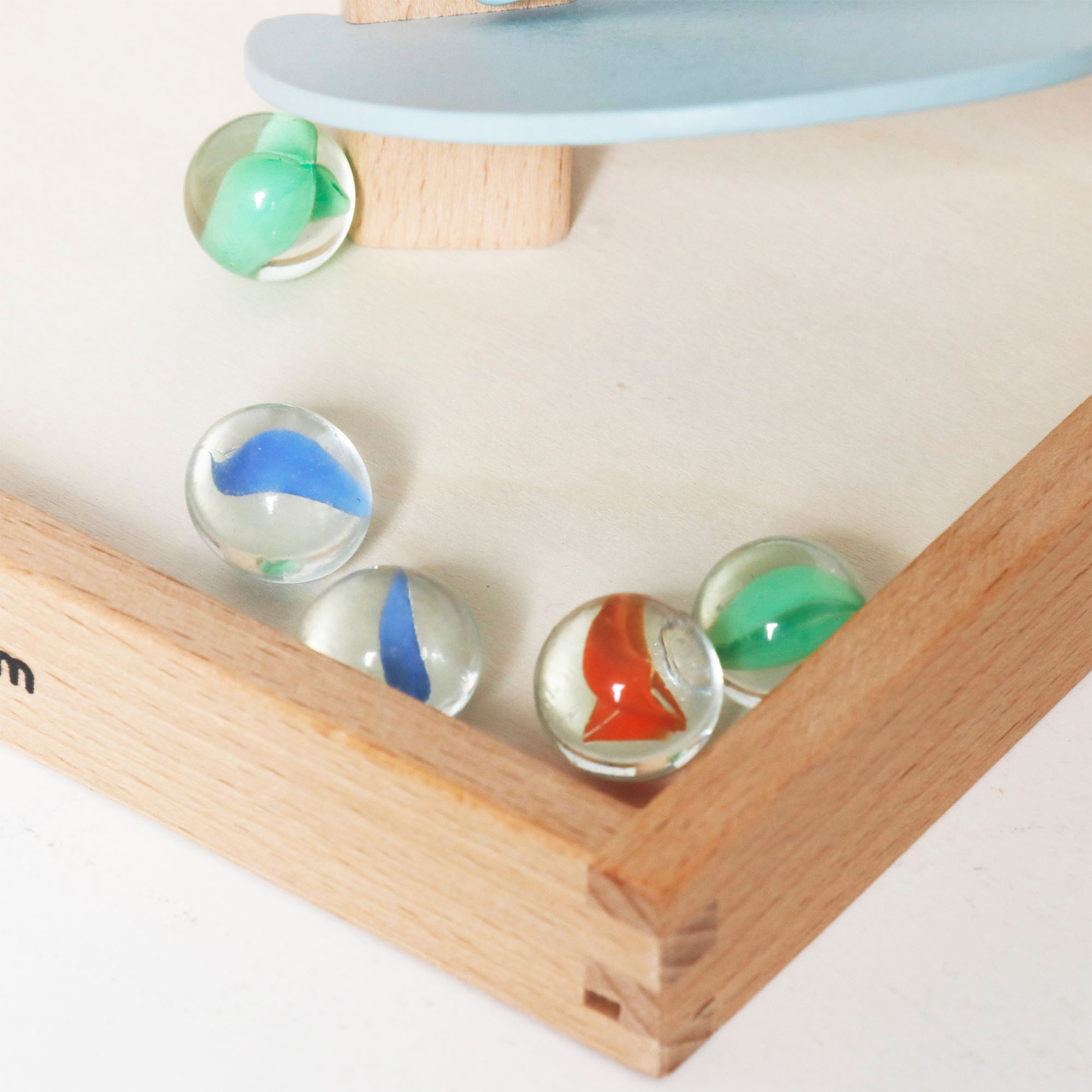 Culodromo in legno - albero sonoro con palline