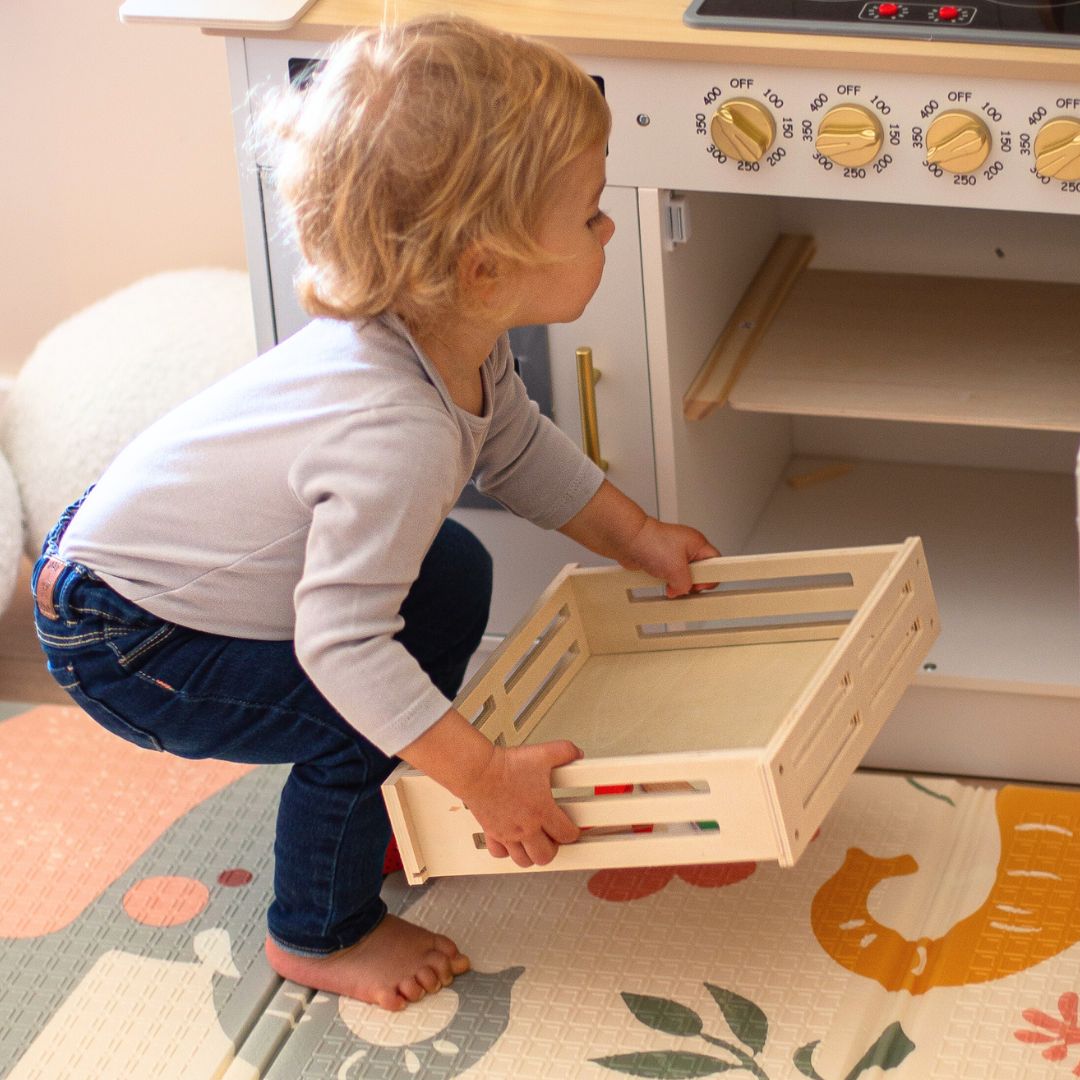 Frutta e verdura in legno da tagliare