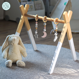 Baby Gym, stand educativo in legno - colore bianco