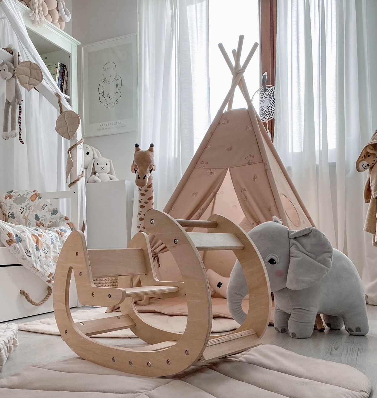 Dondolo da gioco Montessori in legno - legno naturale - da 12 mesi.