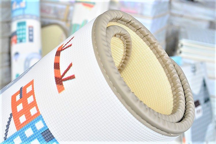 Tappeto biadesivo XXL - rotolo 2 CM (foresta e zigzag)