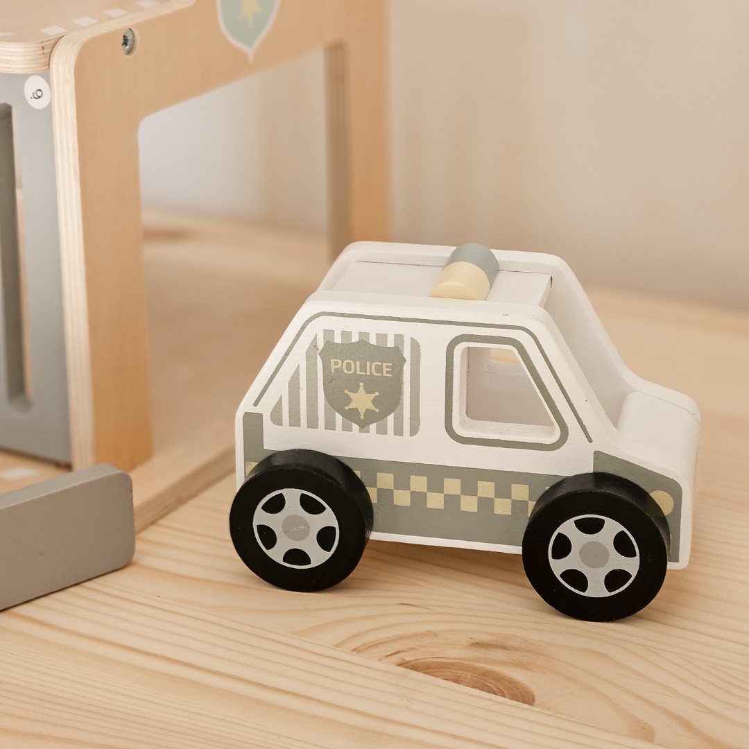 Stazione di polizia in legno con accessori