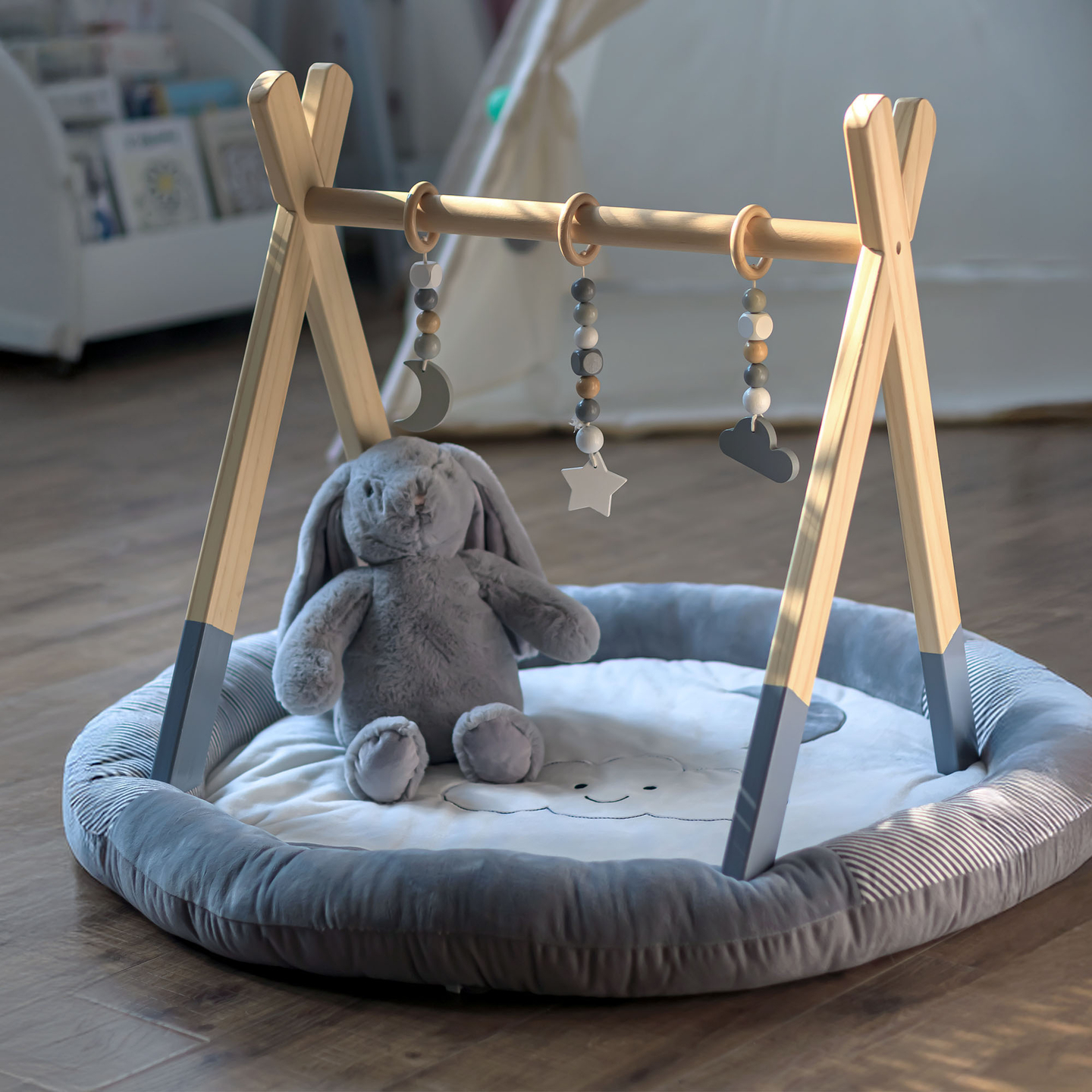 Baby Gym, supporto educativo in legno - colore grigio