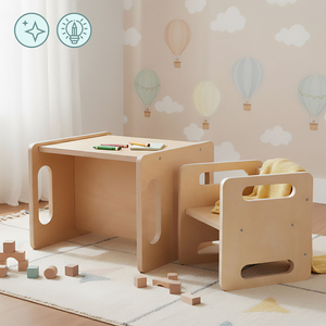 Tavolo e sedia in legno con funzione di gradino: un set Montessori multifunzionale per bambini