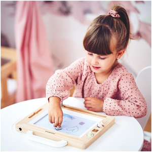 Album di ritagli in legno con francobolli - tavolo da disegno