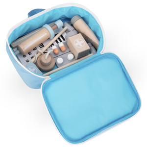 Set in legno del piccolo medico