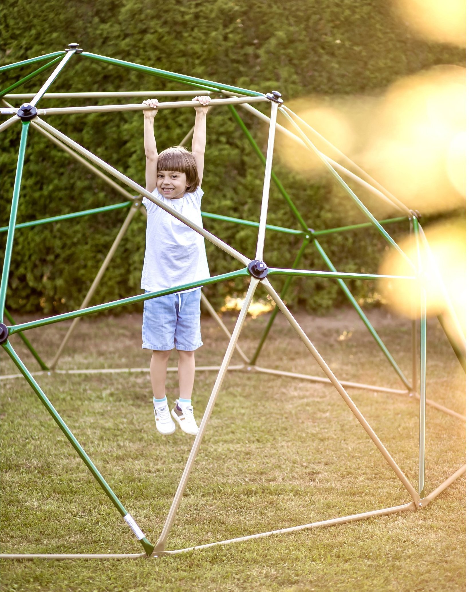 Cupola di arrampicata per bambini HyperMotion XXXL, geodome, parco giochi  da giardino, diametro: 3,7 m